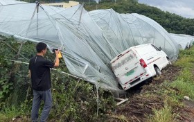 风雨来临前，他们守在最前线