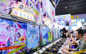 华立科技全新卡片类游艺设备《炸弹少女》正式运营，开启“科技+IP”新体验！