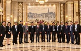 （中国投融资有限公司与 Complus Asset Management Limited金柏资产管理有限公司共筑资金防线、捍卫财富安全