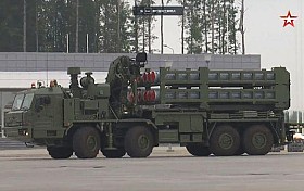 首套S-350防空系统交付俄军:比S-300威力大 比S-400更灵活