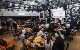 岚图品牌在以色列正式发布