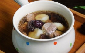 四肢冰凉,敲敲大腿